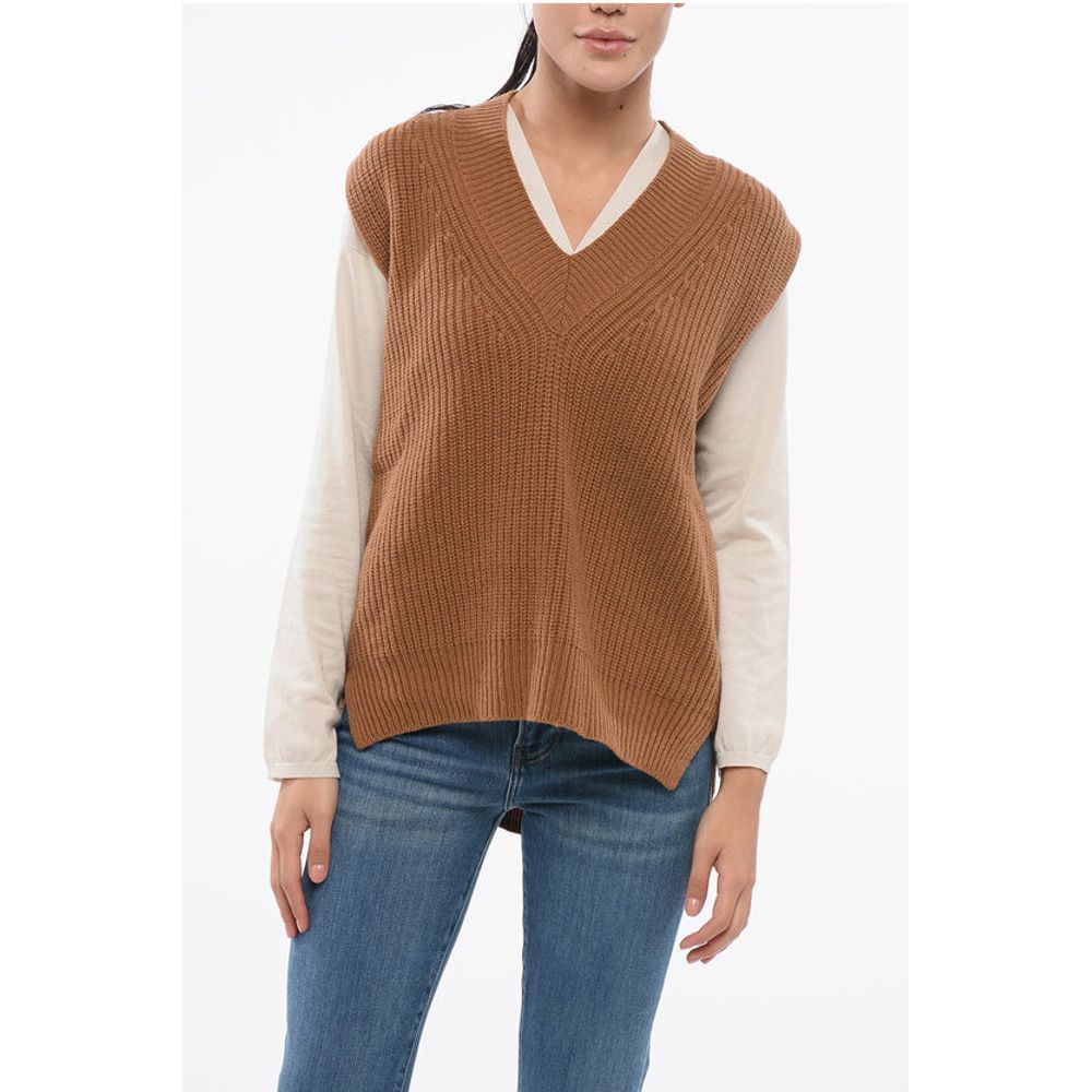 Department 5 Sleeveless V-Neck Merinos Wool and Cashmere RYNIS Sweater