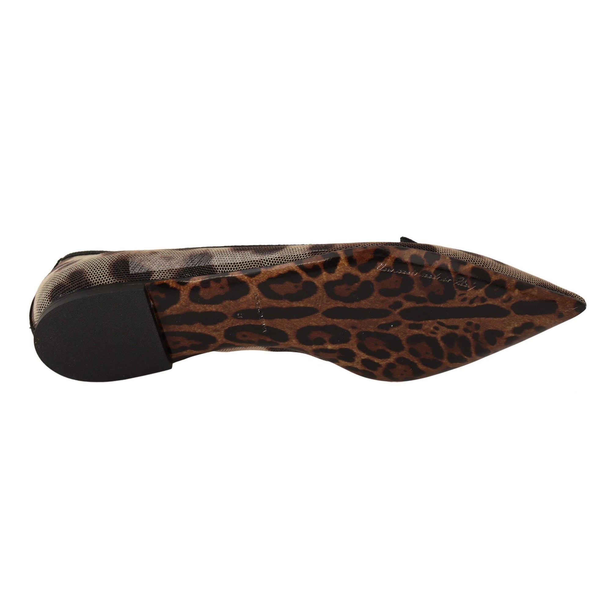 Dolce &amp; Gabbana Elegant Leopard Print Flat Loafers