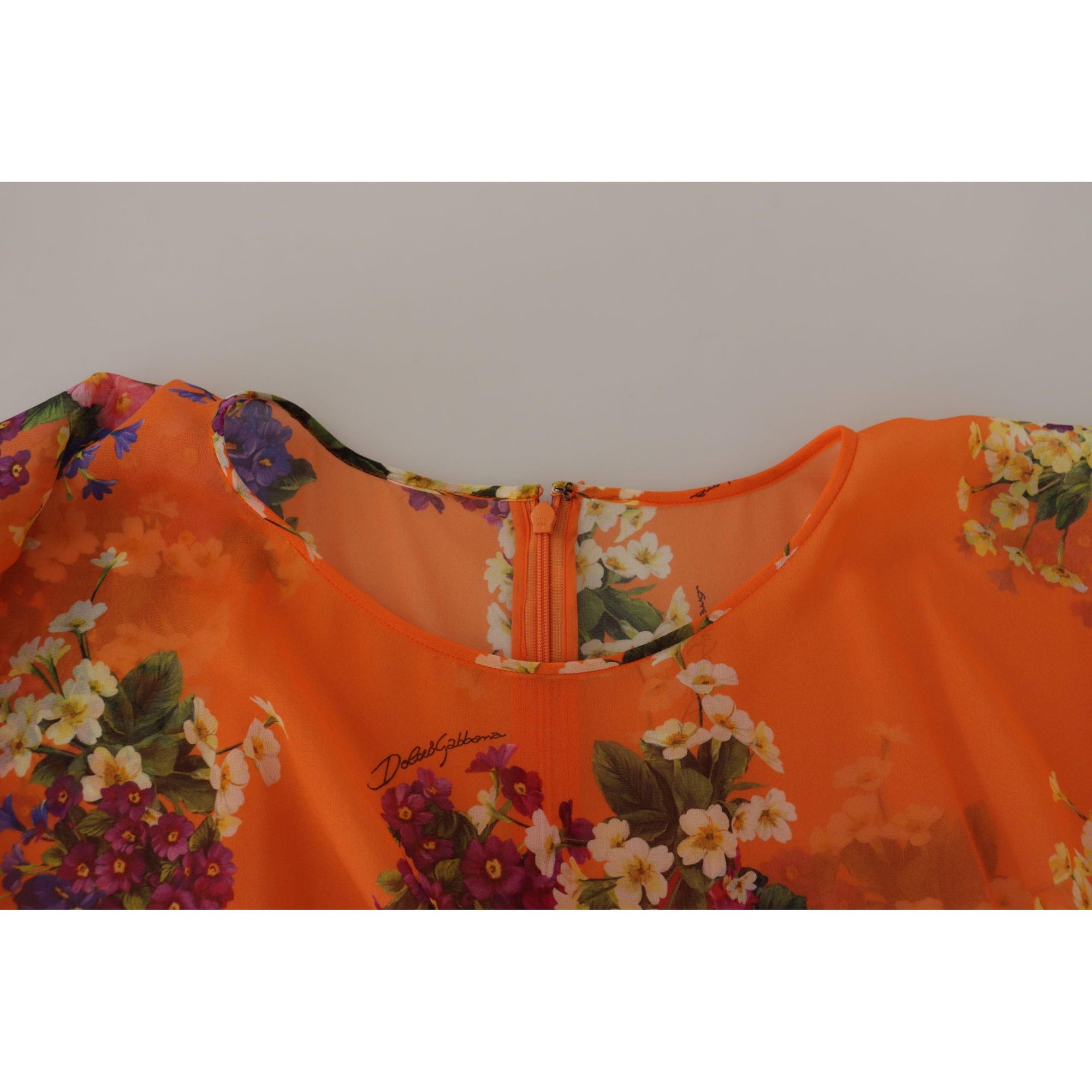 Dolce &amp; Gabbana Elegant Floral Silk Blouse with Back Zipper