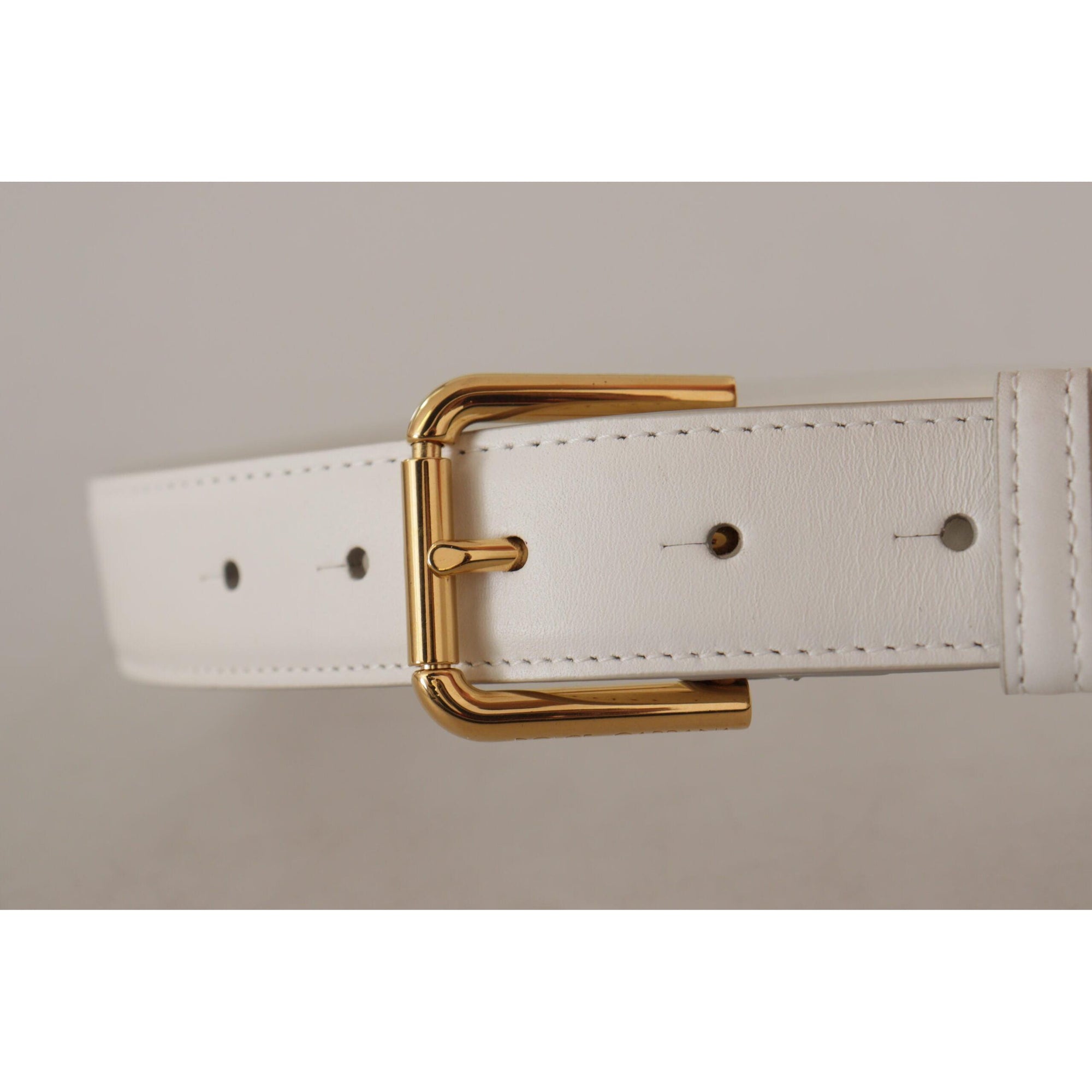 Dolce &amp; Gabbana Chic White Leather Belt with Gold Engraved Buckle