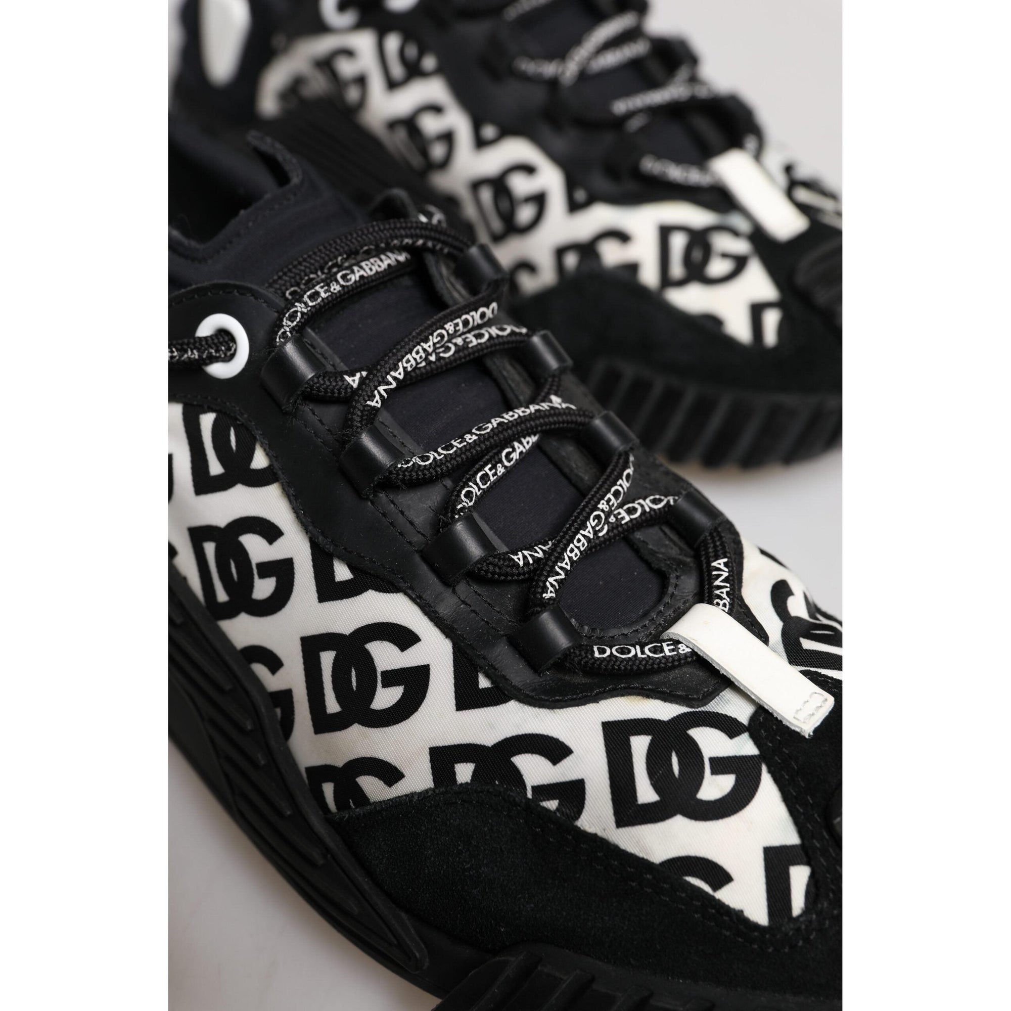Dolce &amp; Gabbana Black Logo Lace Up Low Top NS1 Sneakers Shoes