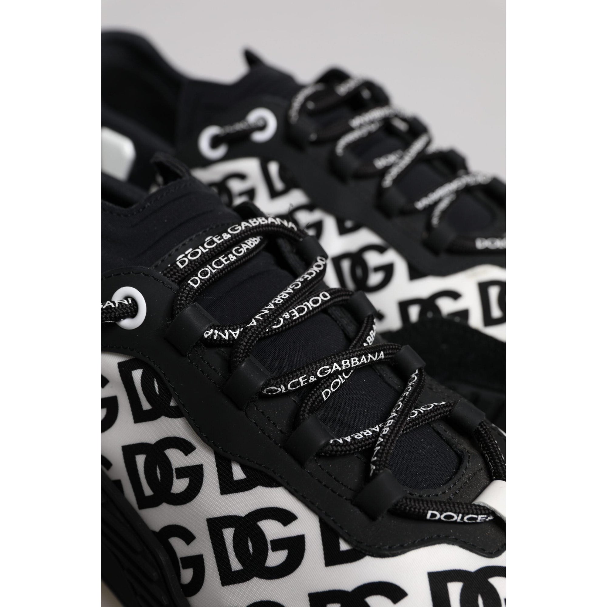 Dolce &amp; Gabbana Black Logo Lace Up Low Top NS1 Sneakers Shoes