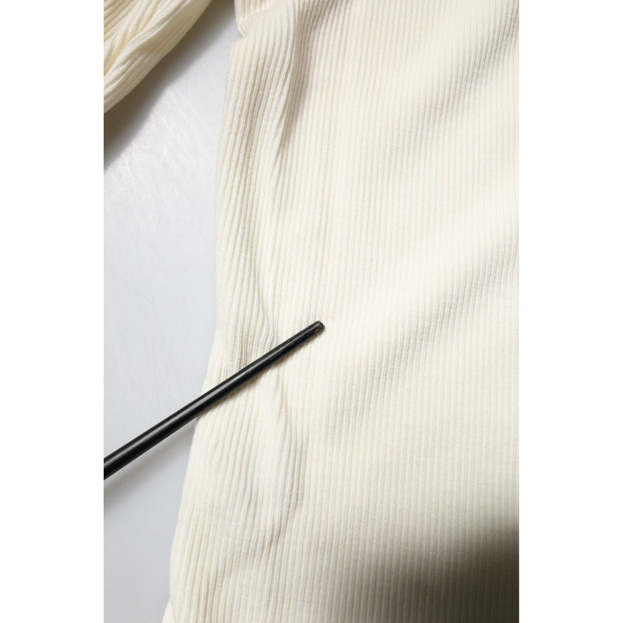 Dolce &amp; Gabbana Cream Long Sleeves Turtleneck Slim Sweater
