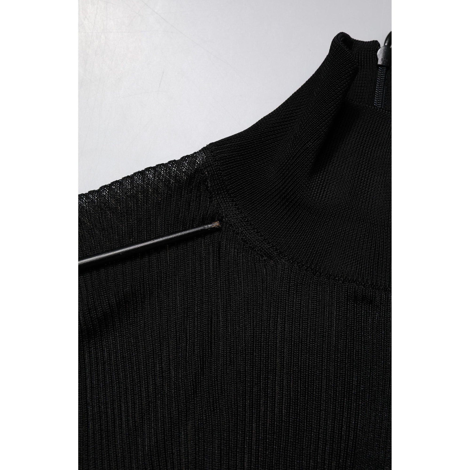Dolce &amp; Gabbana Black Knit Long Sleeves Turtleneck Slim Top