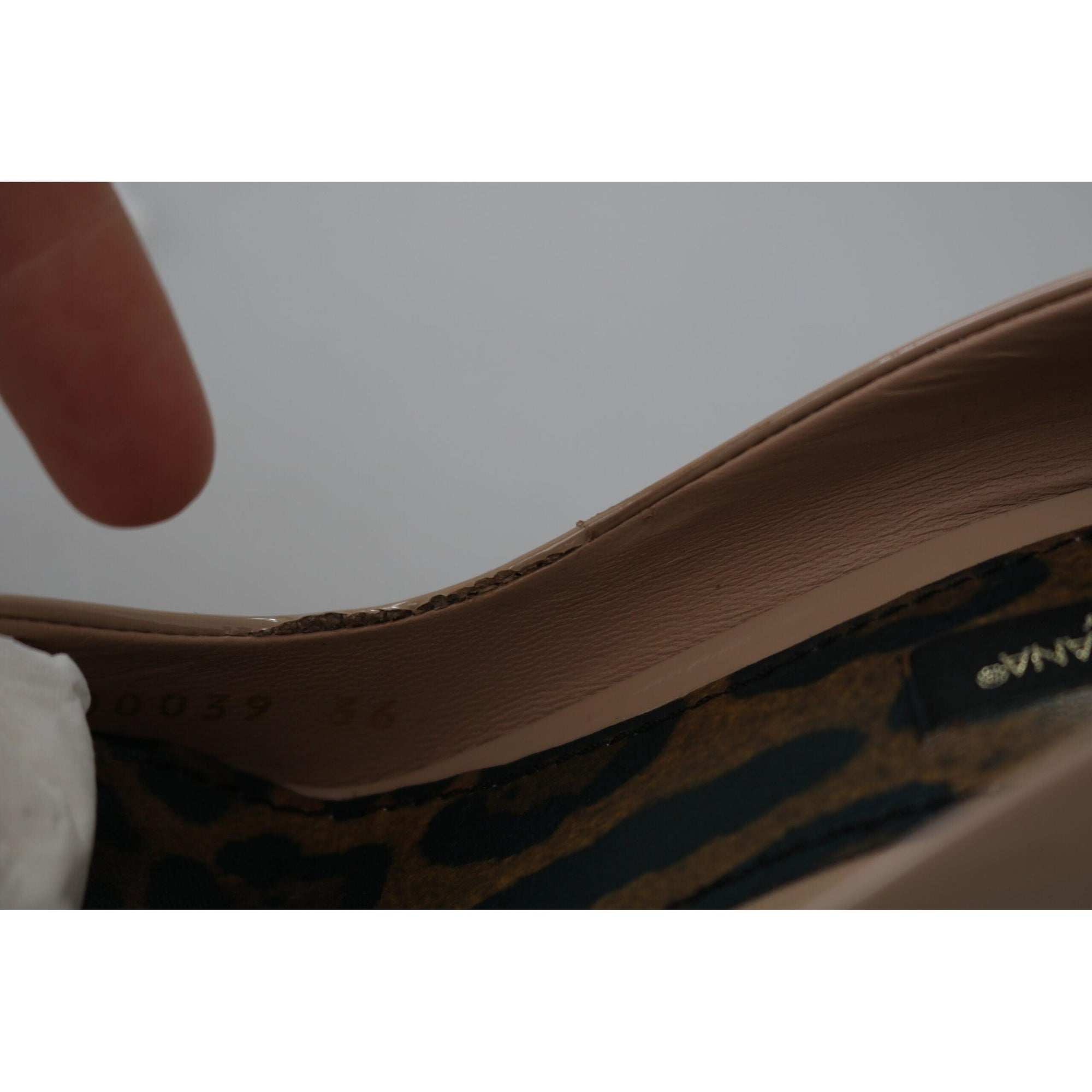 Dolce &amp; Gabbana Beige Patent Leather Stiletto Heel Pumps