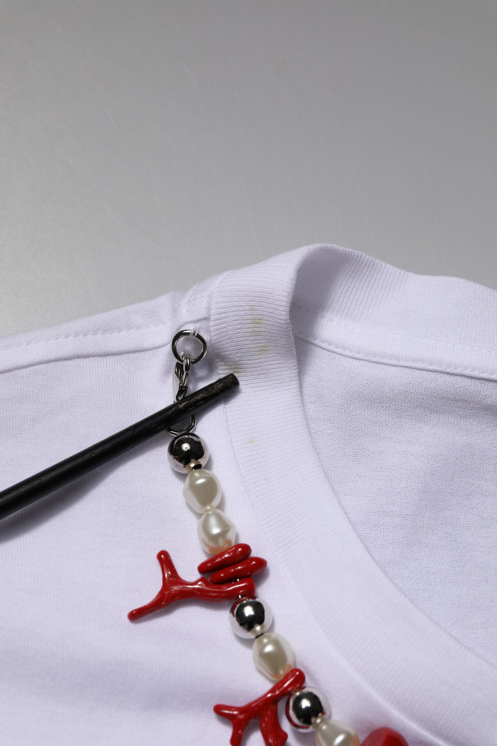 Dolce &amp; Gabbana White Embellished Cotton Crew Neck T-shirt