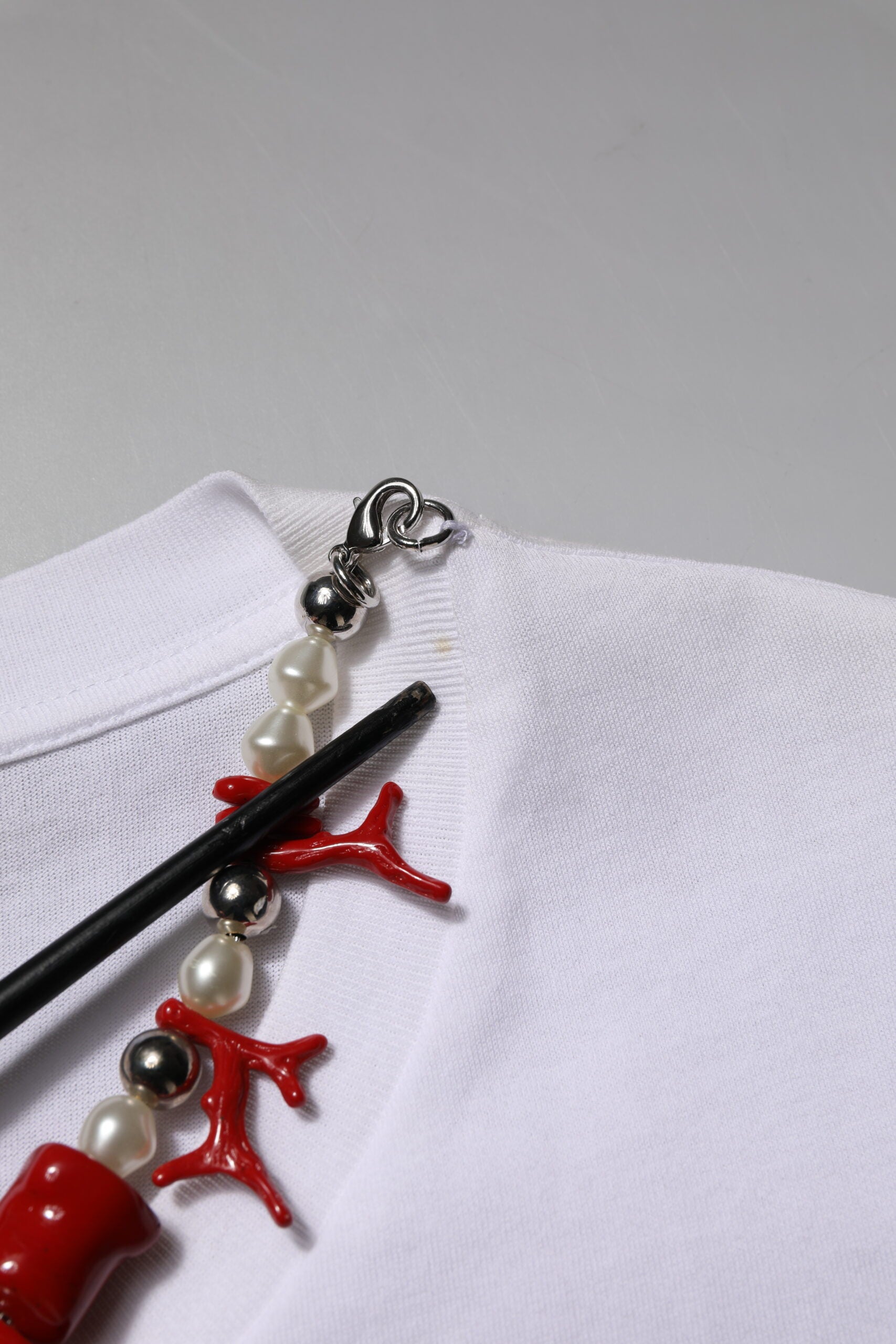 Dolce &amp; Gabbana White Embellished Cotton Crew Neck T-shirt