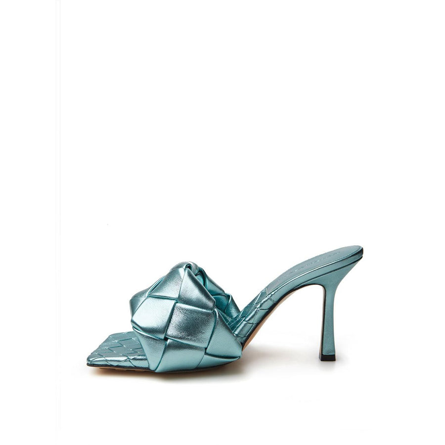 Bottega Veneta Elegant Light Blue Leather Mule Sandals