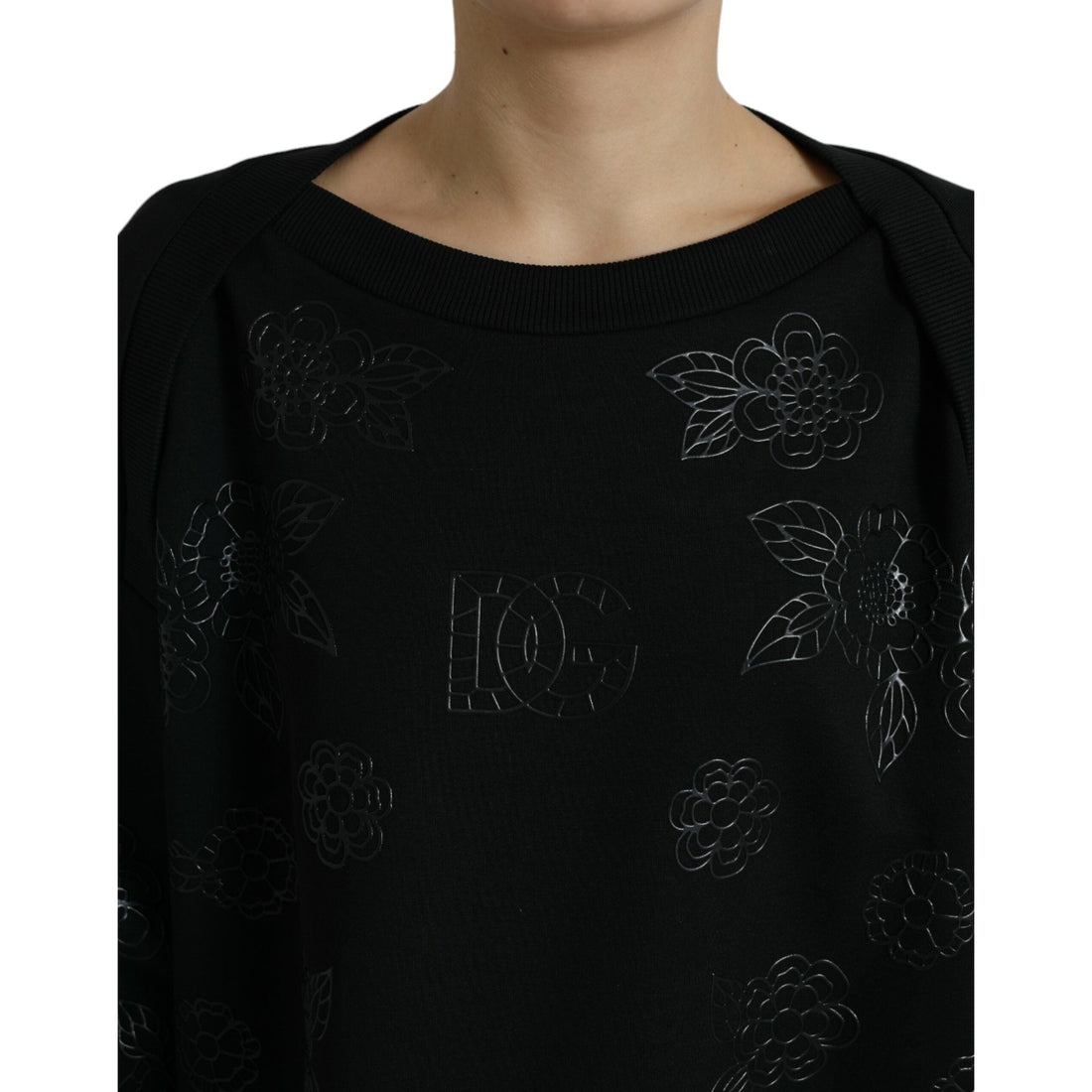 Dolce & Gabbana Black Pullover Floral Logo Applique Sweater