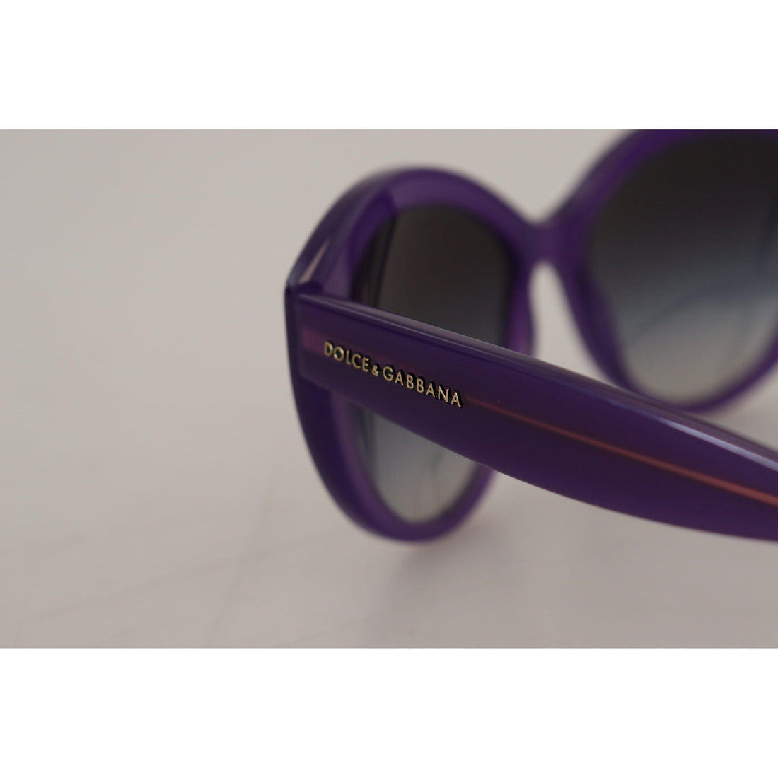Dolce & Gabbana Chic Purple Cat-Eye Designer Sunglasses