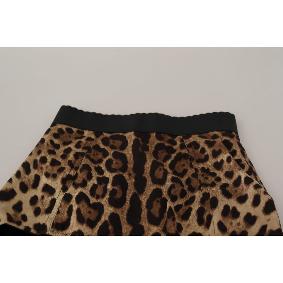 Dolce & Gabbana Leopard Print High Waist Hot Pants Shorts