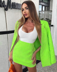 Deux Pièces Vert Fluo Mini Jupe & Blazer Look New York 2022 - Paris Deluxe