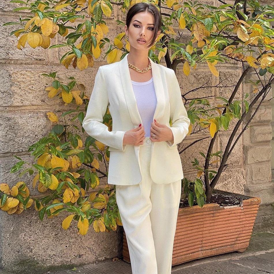 Ensemble Tailleur Deux Pièces Blanc Cassé Coupe Regular - Paris Deluxe